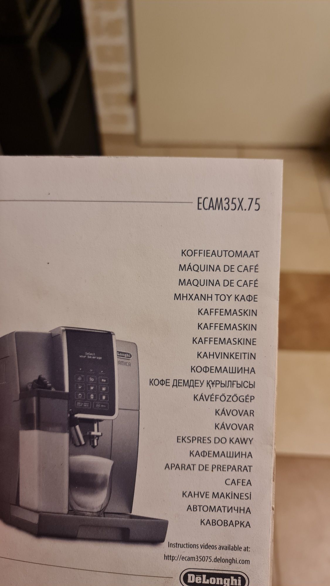 Expres ciśnieniowy DeLonghi Dinamica