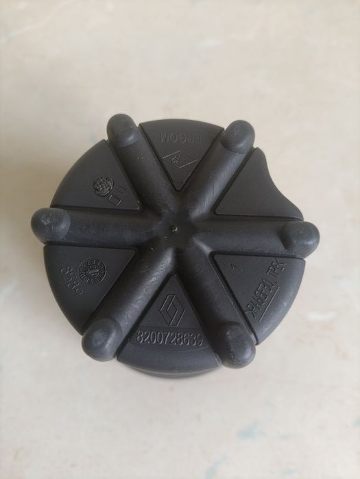 Пепельница Renault (оригинал)