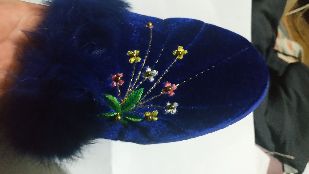 Тапочки комнатные закрытые с пушком