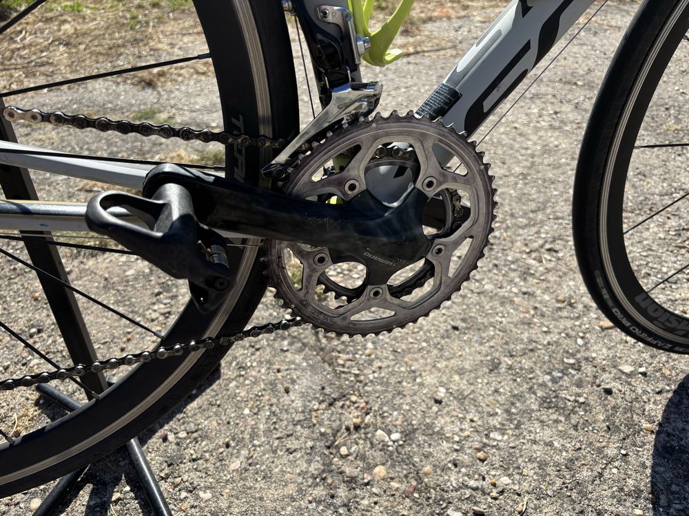 Bicicleta de Estrada Scott CR1 2017 – Quadro em Carbono