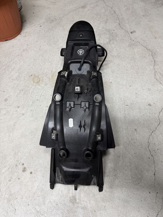 Suporte de matricula de origem Yamaha XSR 700