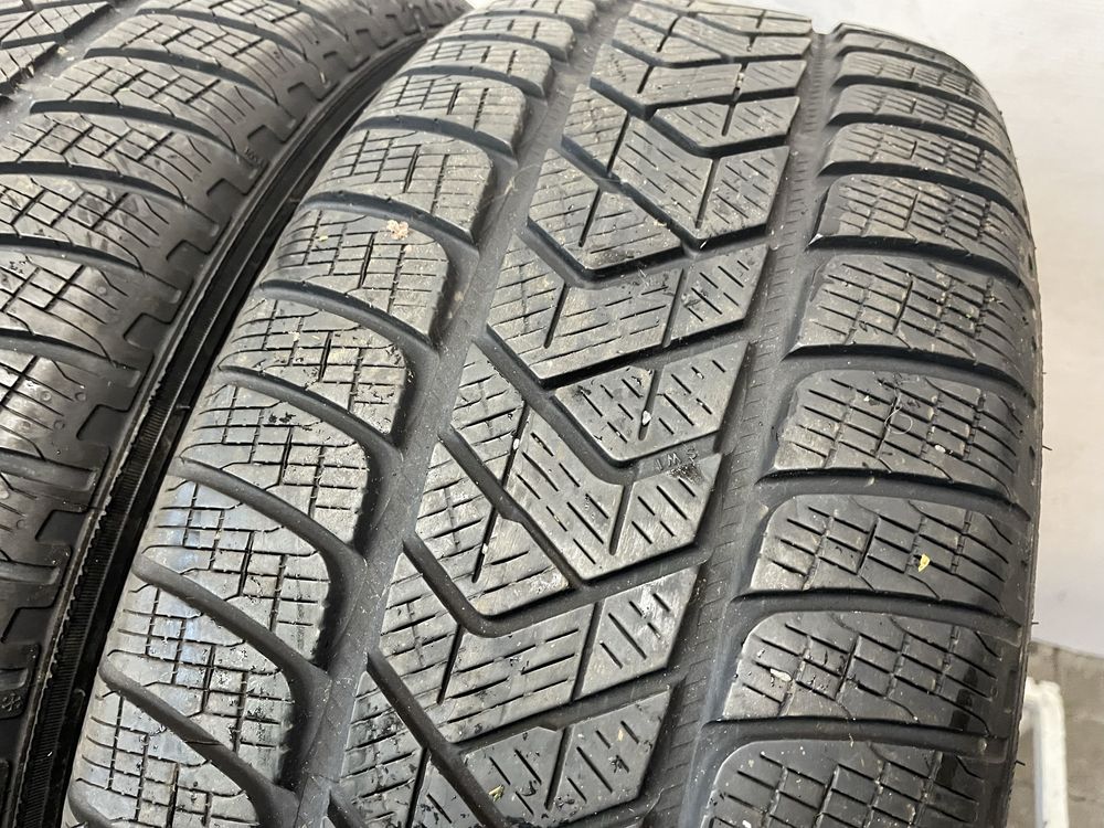 235/60/18 Pirelli Scorpion
