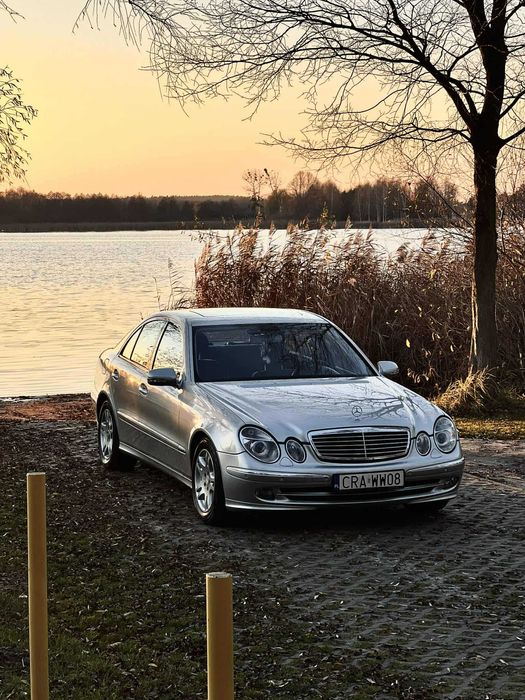 Mercedes e-klasa, avantgarde, w211. 3.2CDI R6 full opcja.