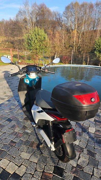 Piaggio One elektryczny