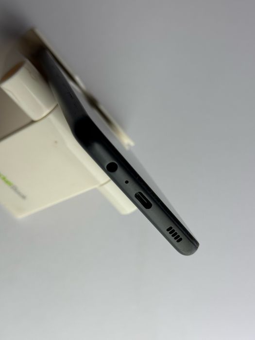 Продам Samsung A12 4/64 Black