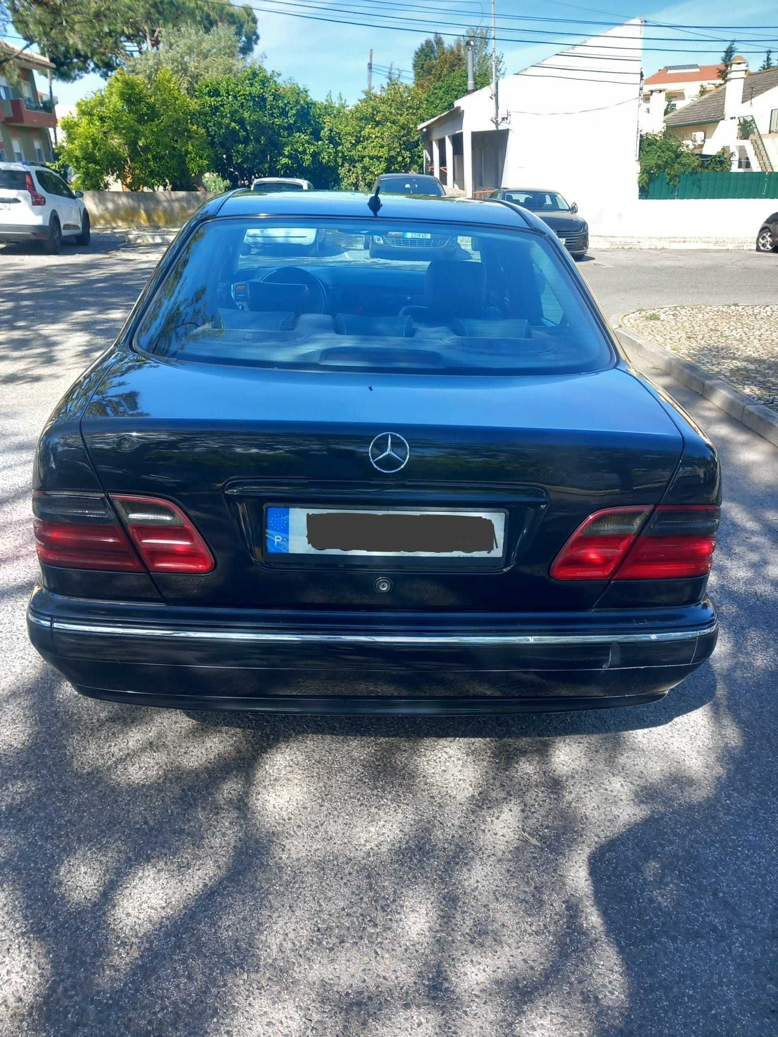 Vendo Mercedes E 220 CDI Avantgard caixa automática