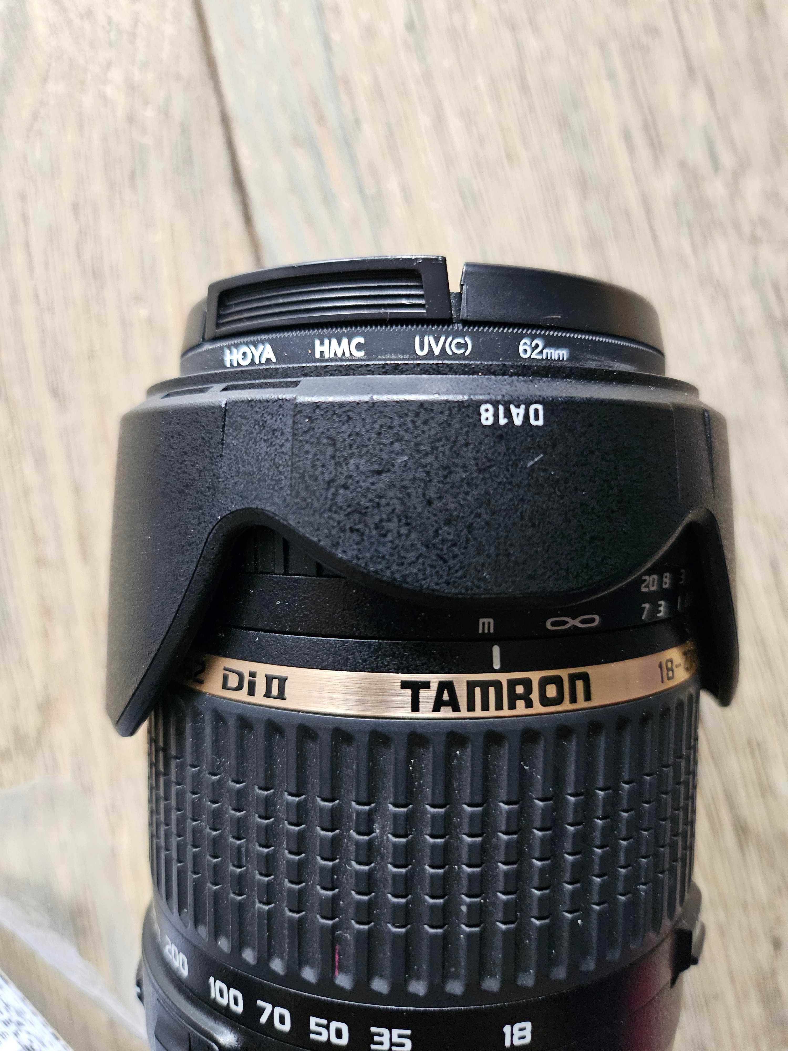 Tamron 18-270 mm F/3.5-F/6.3 Di-II VC PZD (B008E) / mocowanie Canon