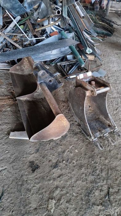 Mini Escavadora Takeuchi TB28FR - 3 ton