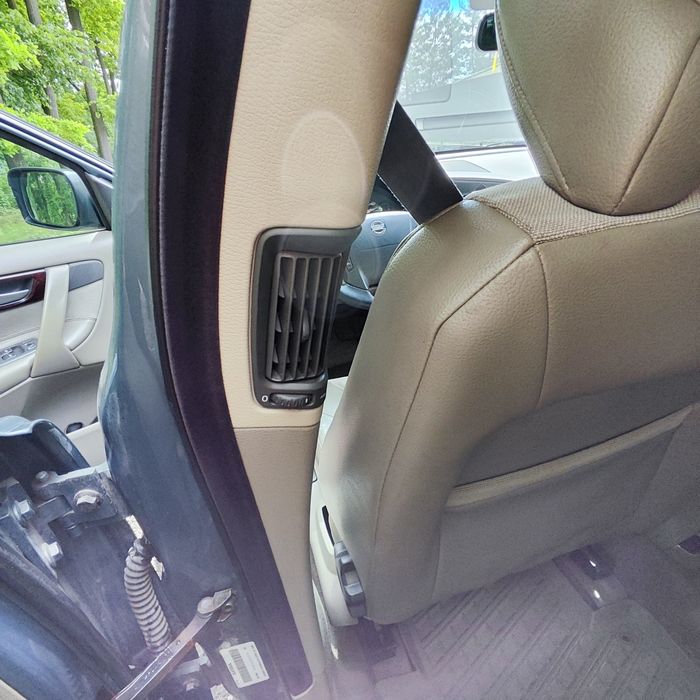 Продам Volvo xc70 2.5т, повний привід, 2005 року