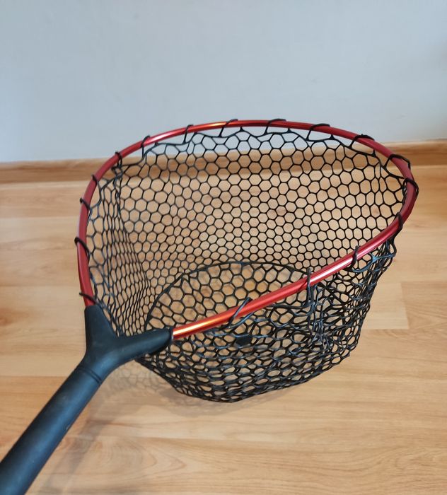 Podbierak muchowy z gumową siatką