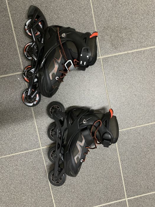 Patins em linha com protecçoes