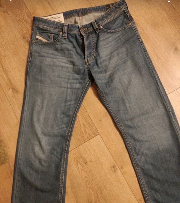 Spodnie jeans Diesel Larkee W 31, L 34.