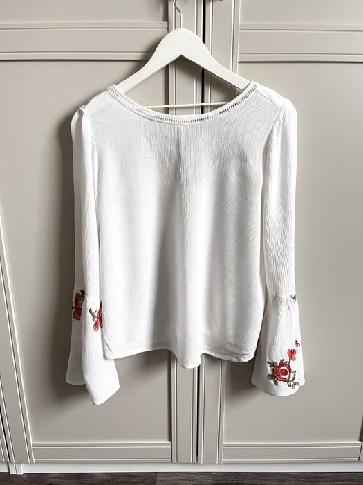 Bluzka z haftem rozszerzane rekawy m boho sliczna