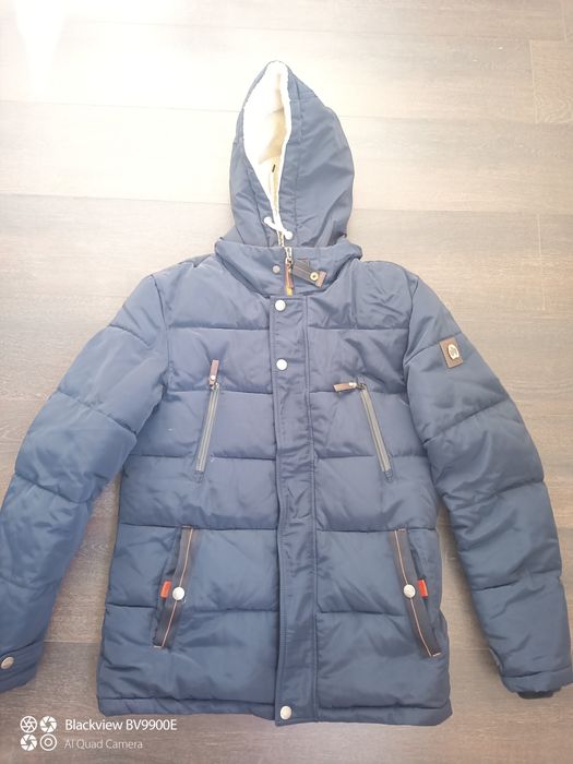 Чоловіча куртка в дуже гарному стані