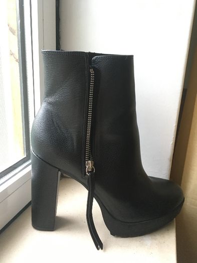 Botas H&M salto alto