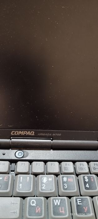 Продам ноутбук Compaq armada700