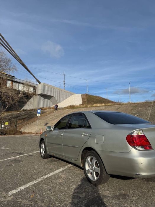 Toyota Camry v30 2.4  Торг