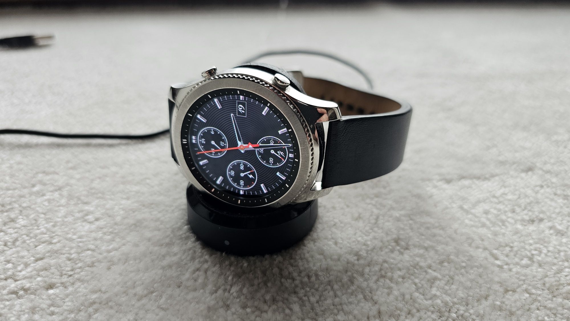 Smartwatch Samsung Gear S3 Classic stan idealny (watch 4 5 6 LTE)