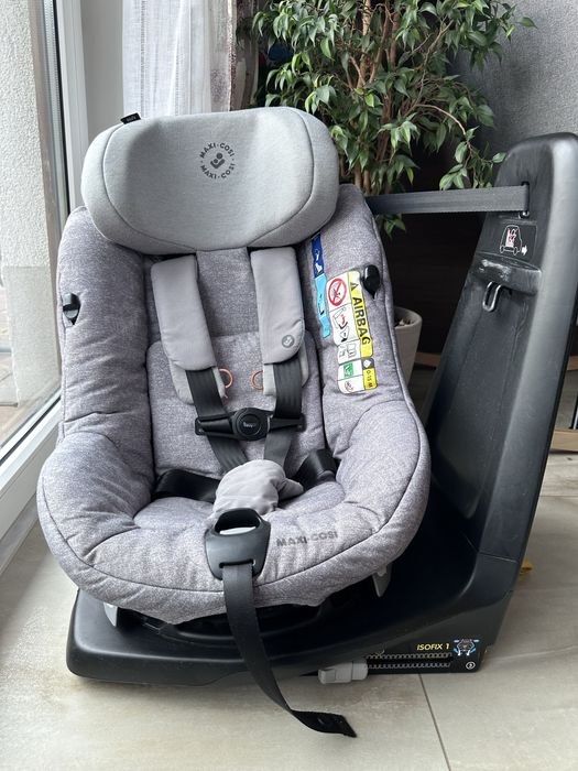 Maxi-Cosi AxissFix i-size 9-18 kg obrotowy
