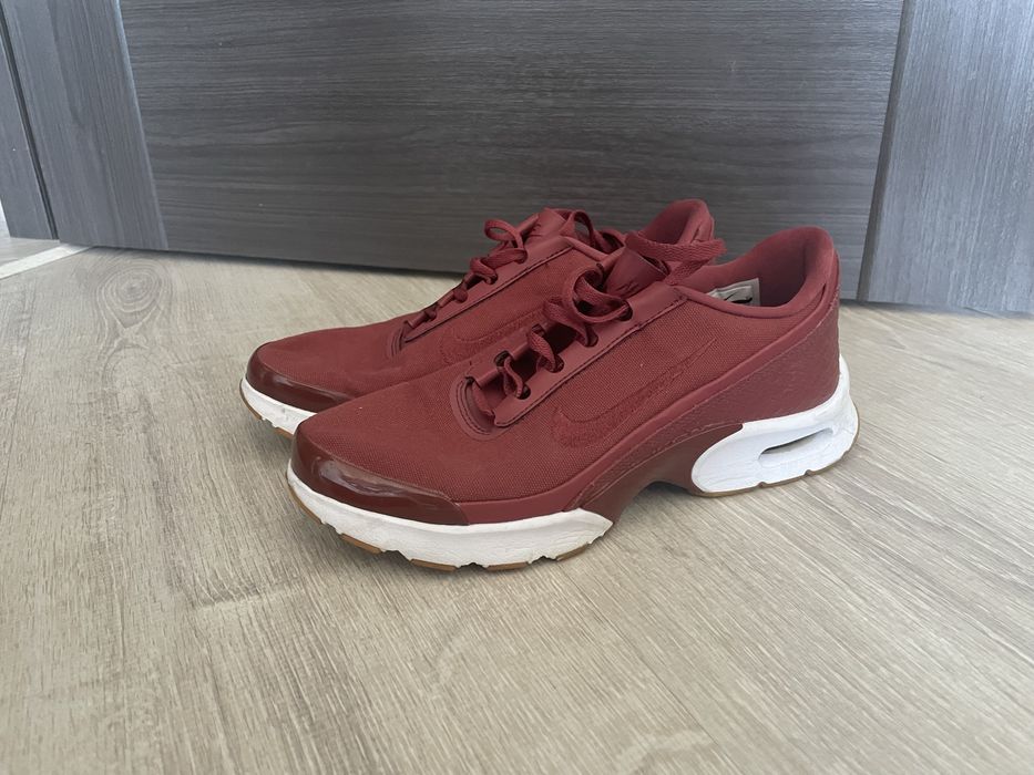 Nike Air Max Jewell SE