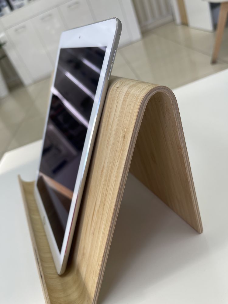 Apple iPad Air 2 64Gb Silver/Space