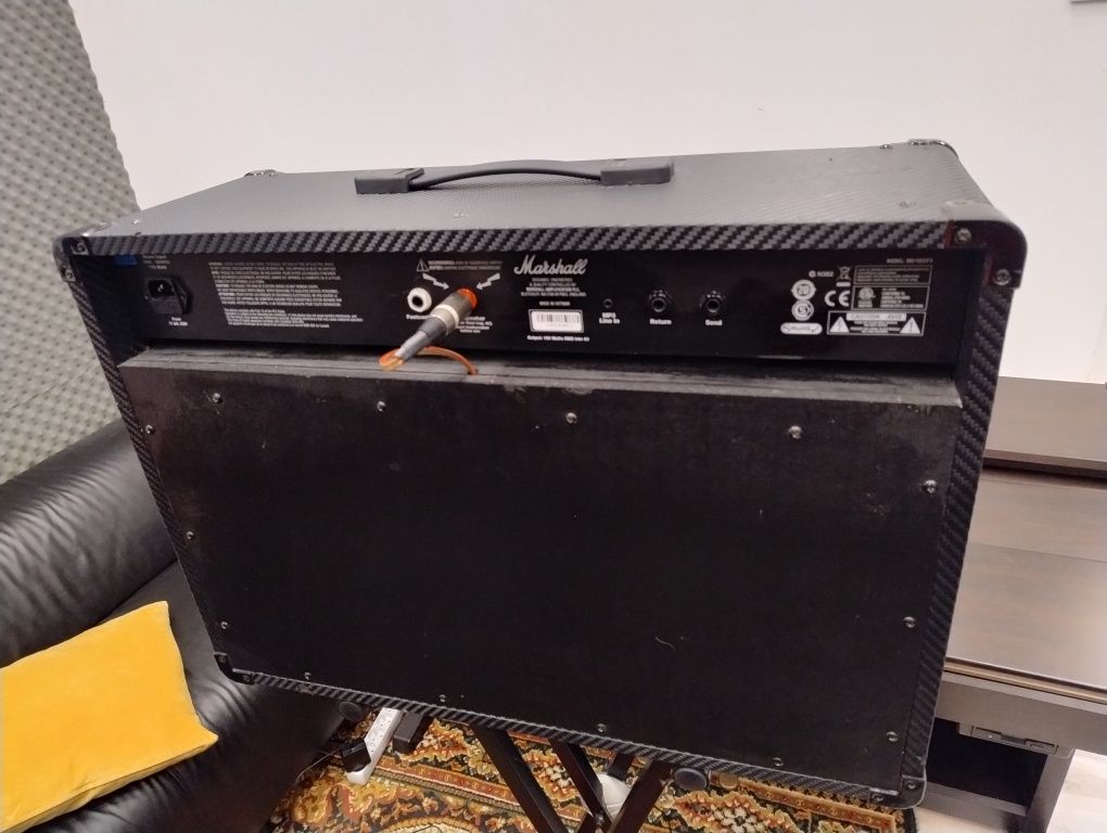 Wzmacniacz gitarowy combo piec Marshall MG102CFX