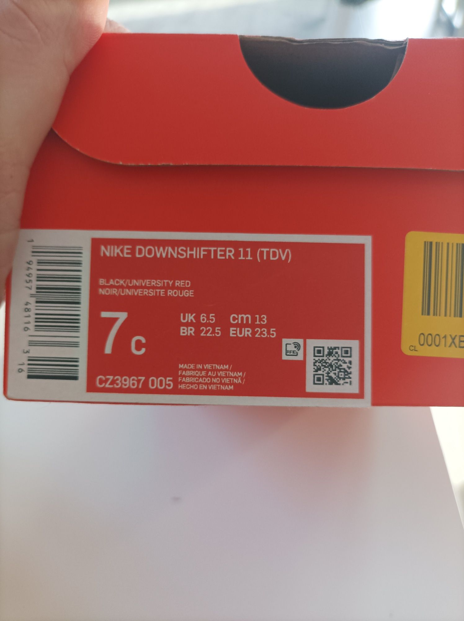 Nowe buty chłopięce Nike - 13cm