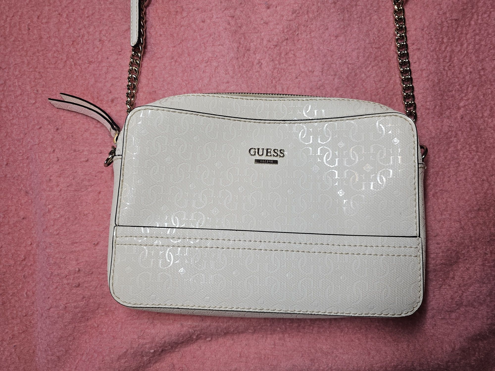Torebka Guess crossbody