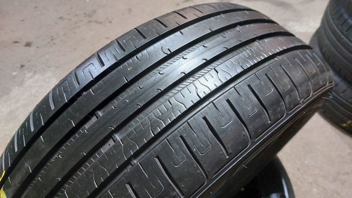 Летние шины комплект GoodYear EfficientGrip Performance + 215/50 R19