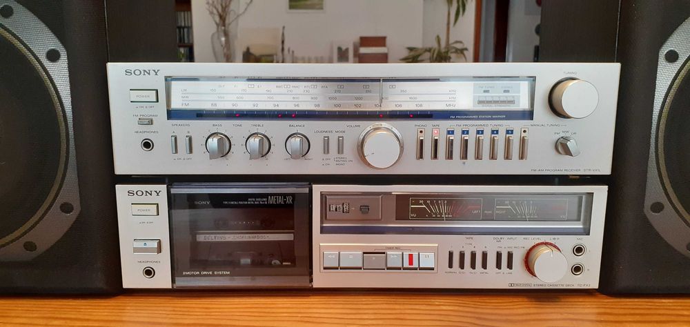 Aparelhagem Sony (anos 80) + Colunas Sanyo