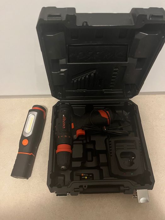 wiertarko-wkrętarka Dnipro m cd-12qx  plus flesz