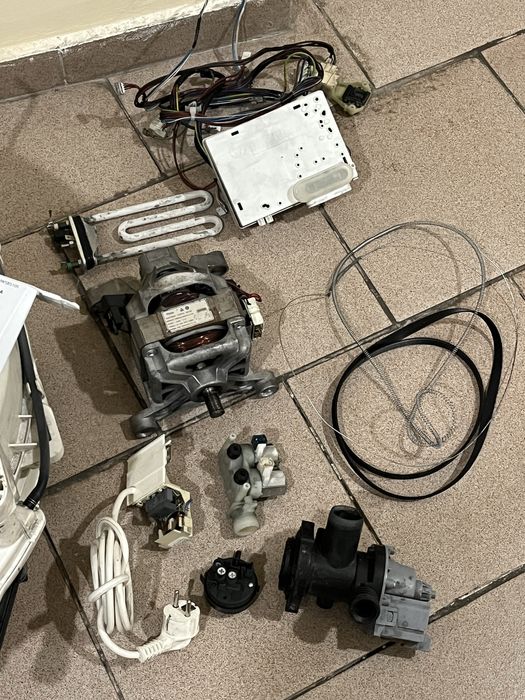 Indesit IWSB 5105 запчасти