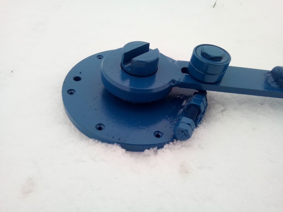 Армогиб.  Станок для гнуття арматури.