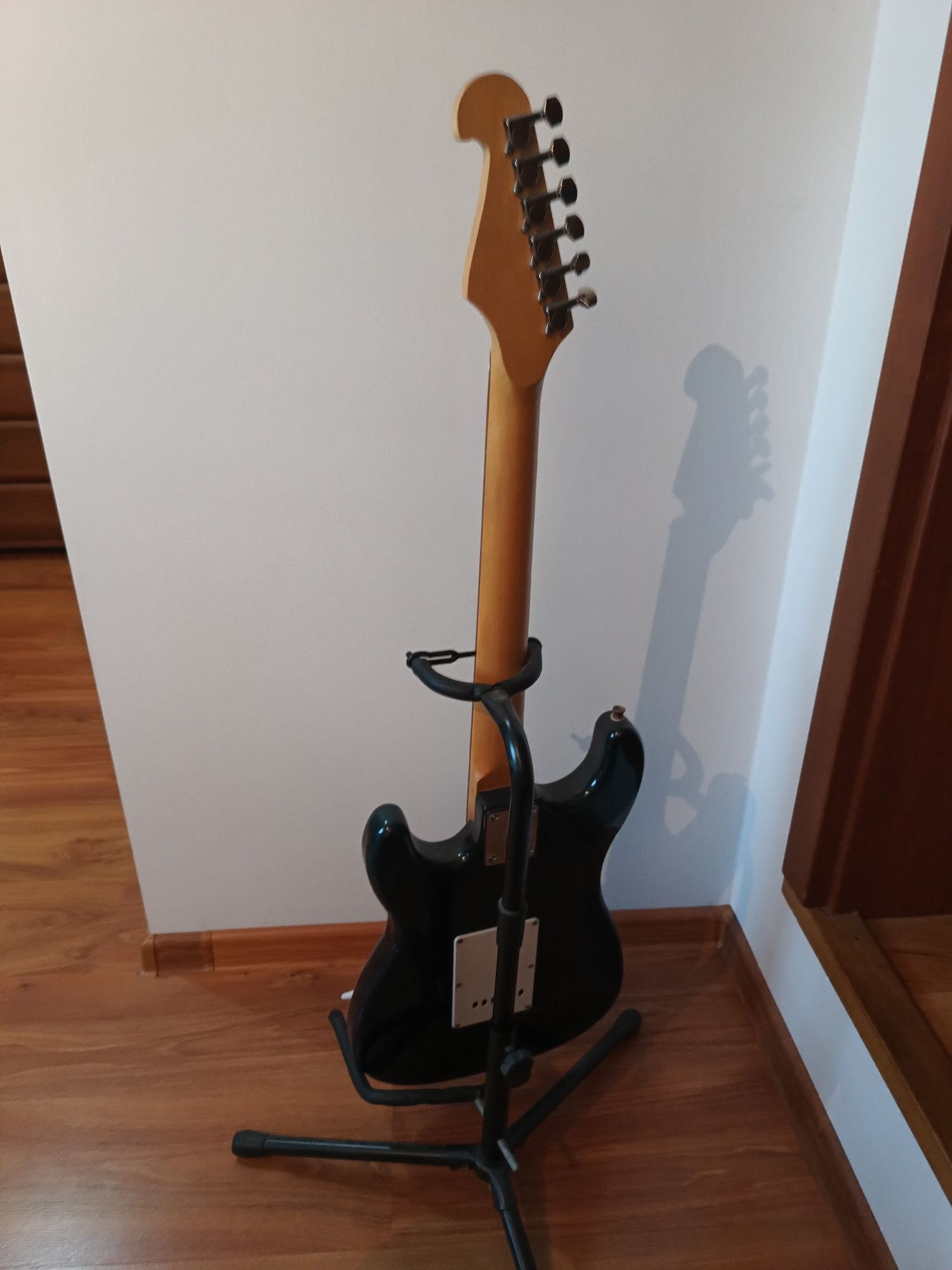 Gitara elektryczna