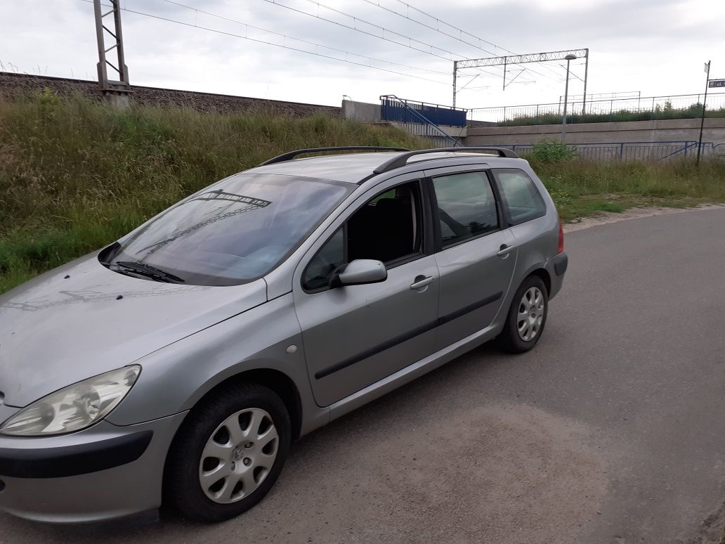 Peugeot 307  na części 2005r