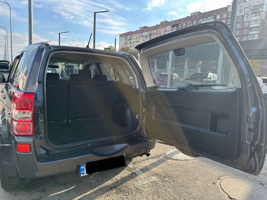 Продам Сузуки Грант Витара 2008