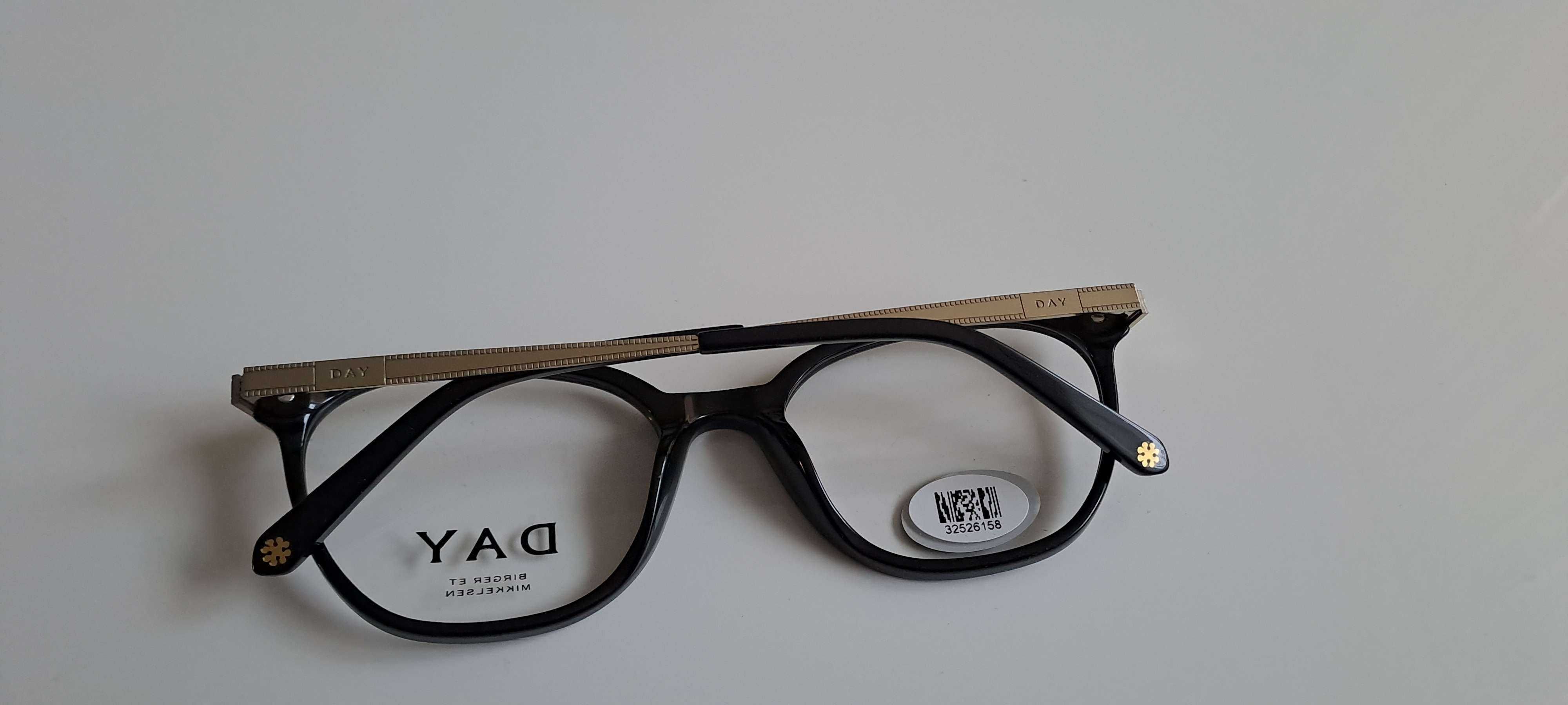 Nowe okulary korekcyjne Day