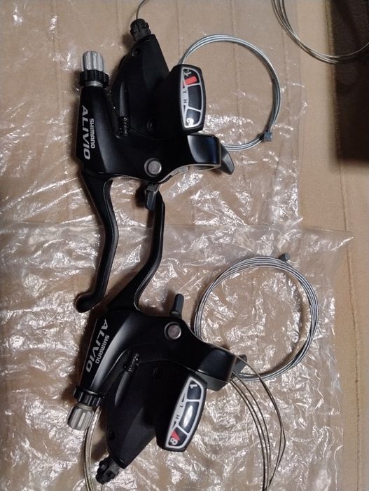 Klamkomanetki Shimano Alivio St m 410