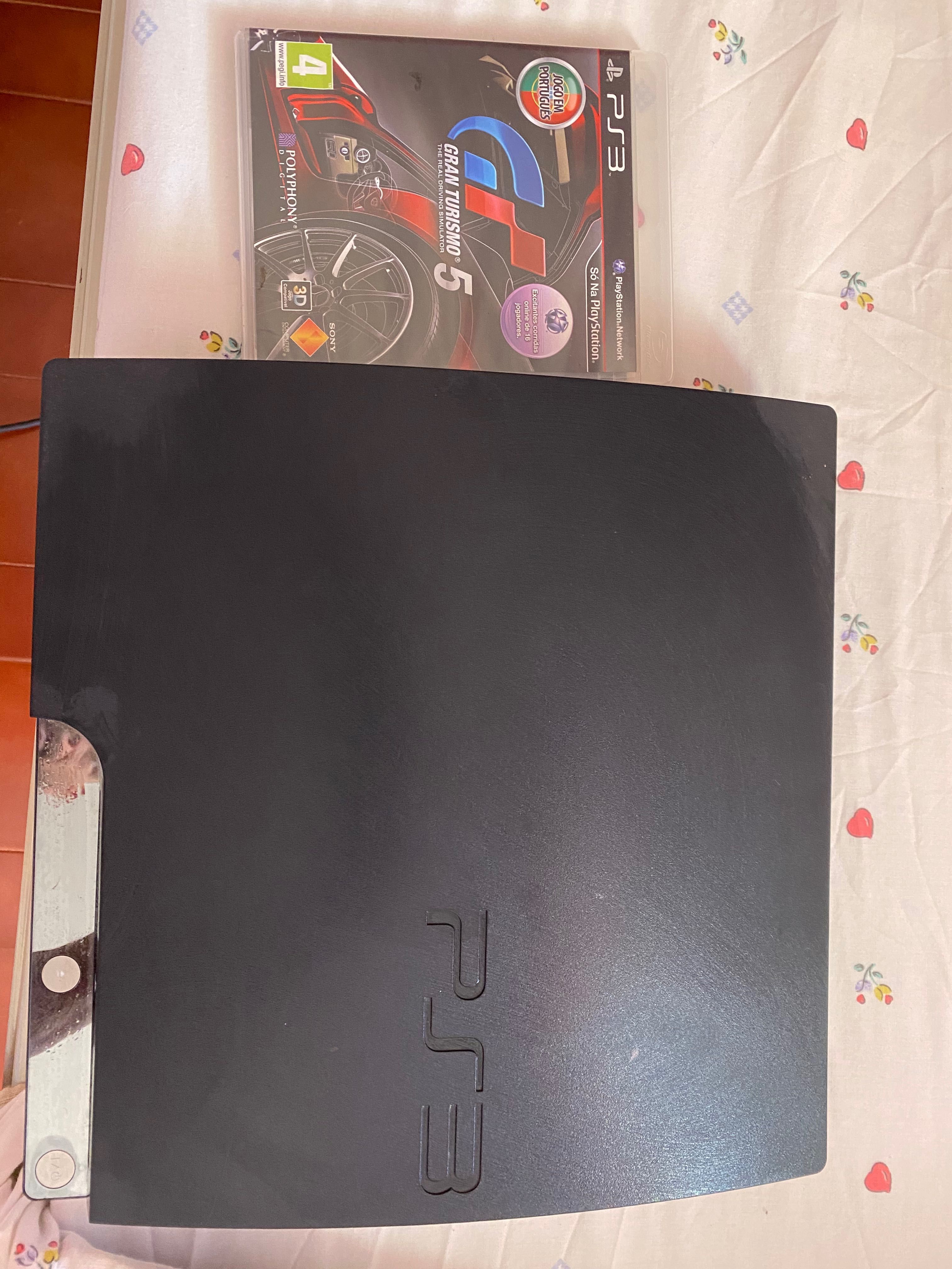 PlayStation 3 com jogo fisico + dvd