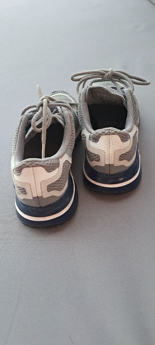 Buty Adidas r. 35.5
