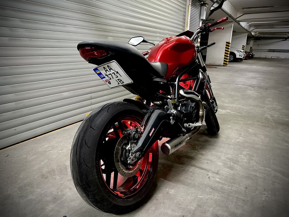 Ducati Monster 797+ 2019