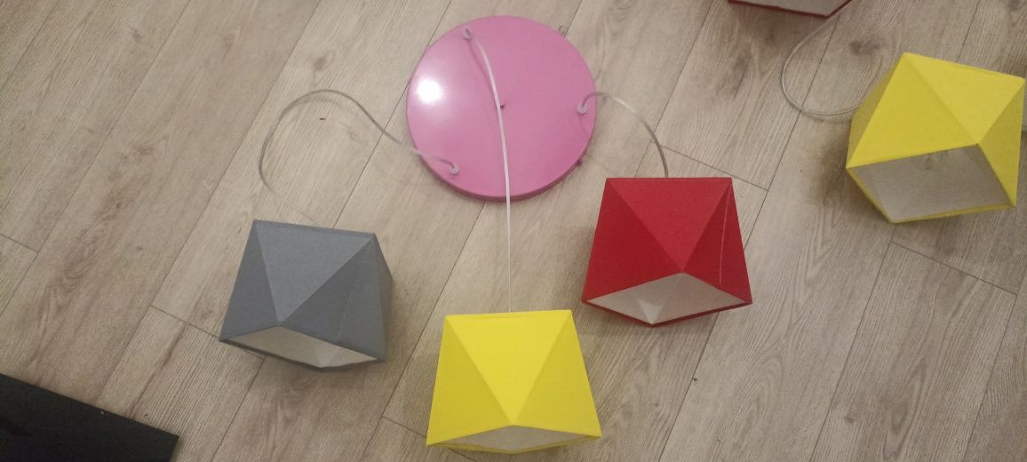 Lampy do pokoju dziecięcego