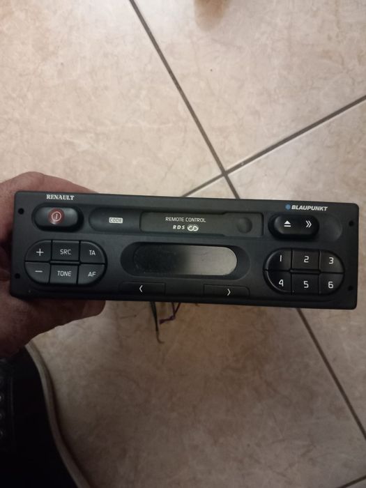 Rádio Renault    .
