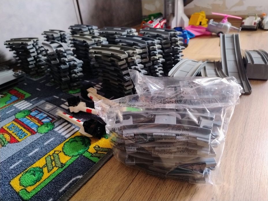 Pociąg lego duplo i tory