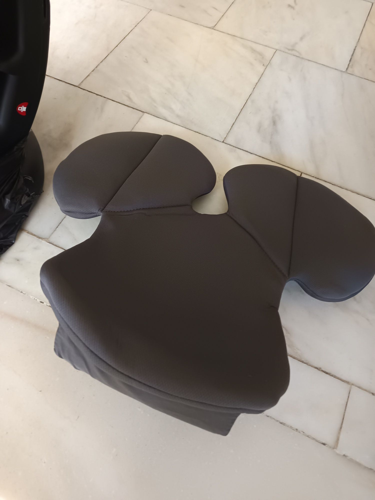 Cadeira auto para bebé