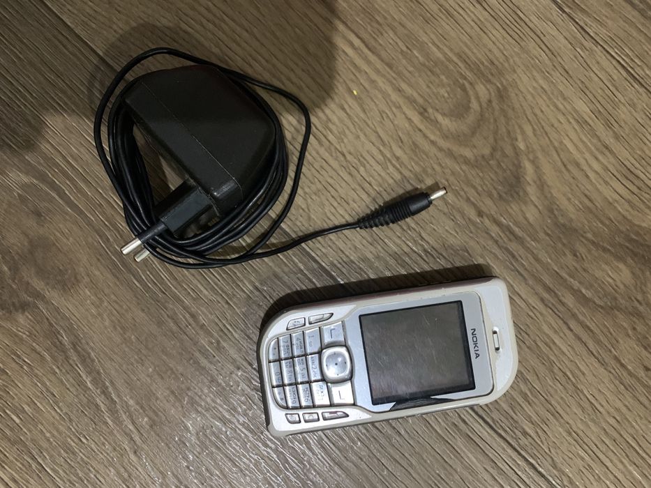 Продам nokia 6670 старий ретро смартфон, повністю справний