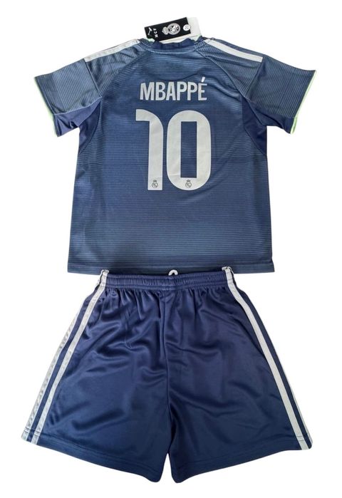 Форма футбольная детская MBAPPE 10 номер "Real Madrid" выедзная