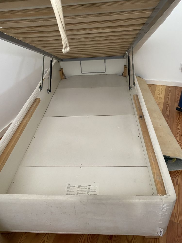 Vendo Cama ( Sommier)