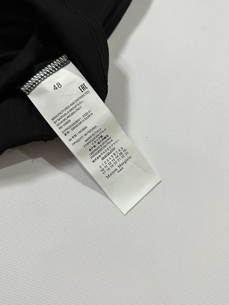 футболка Maison Margiela Red Logo Printed Tee