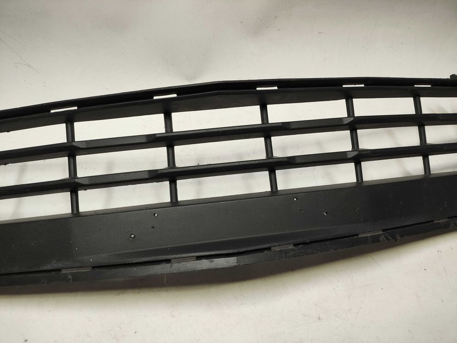 Grill atrapa przód kratka Chevrolet Camaro SS V lift 10-15 OE oryginał